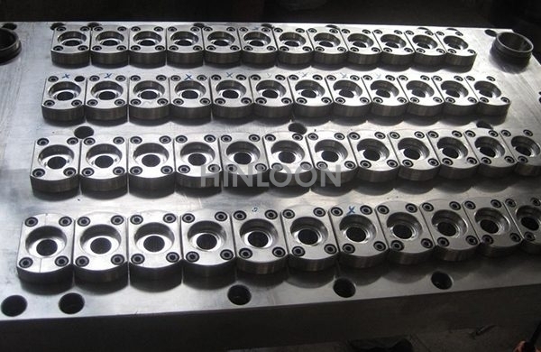 PET Preform 32 Cavity Injection Molds - Image 2